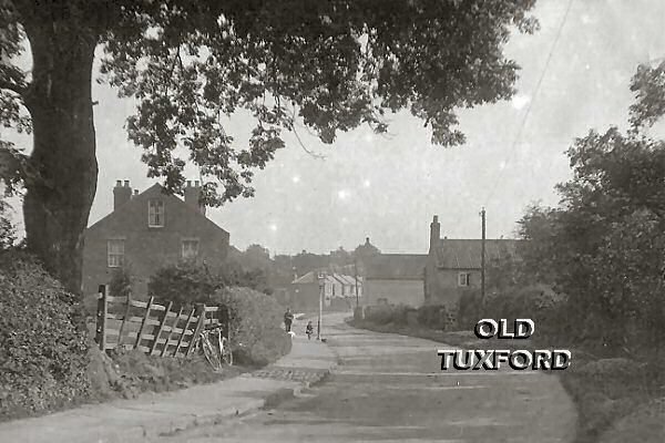 Lincoln Road near Bett's Farm