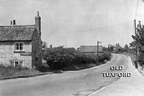 Looking up Retford Road from the Bevercoates Lane junction